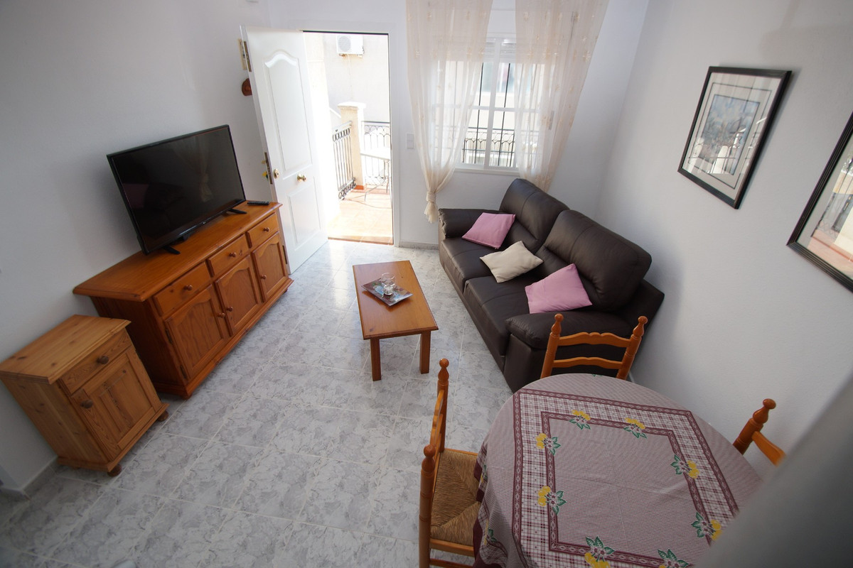 For sale - 2 Bedroom 1 Bathroom House - Bungalow in Orihuela - Playa Flamenca  - Alicante