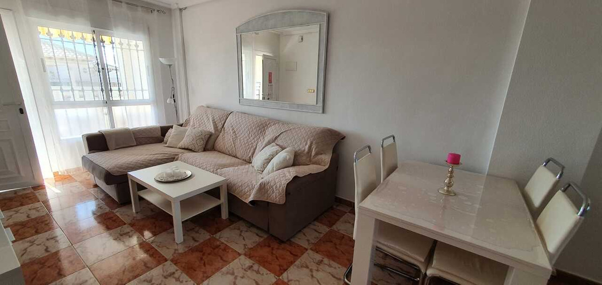 For sale - 2 Bedroom 1 Bathroom Apartment - Ground Floor Apartment in Orihuela - Cabo Roig  - Alicante
