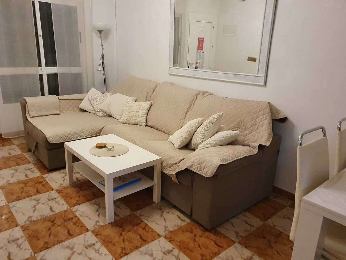 For sale - 2 Bedroom 1 Bathroom Apartment - Ground Floor Apartment in Orihuela - Cabo Roig  - Alicante