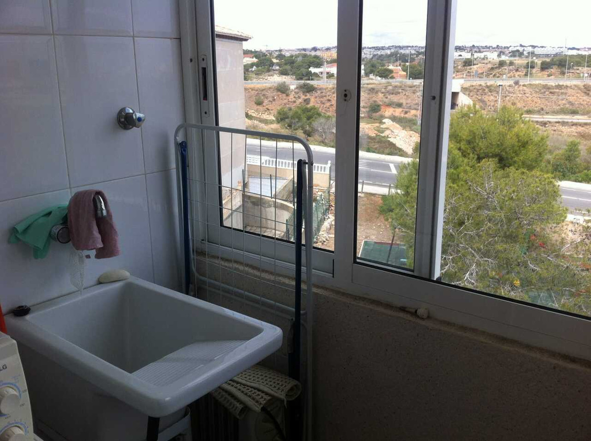 For sale - 2 Bedroom 1 Bathroom Apartment - Ground Floor Apartment in Orihuela - Cabo Roig  - Alicante