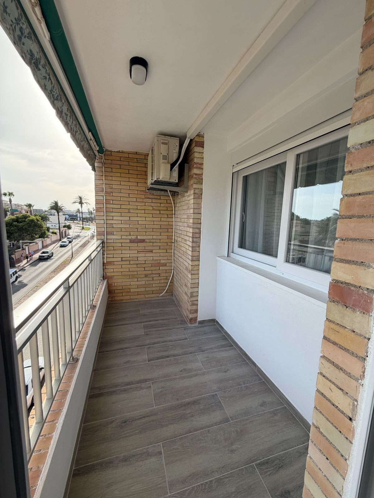 For sale - 1 Bedroom 1 Bathroom Apartment - Middle Floor Apartment in Orihuela - La Zenia  - Alicante
