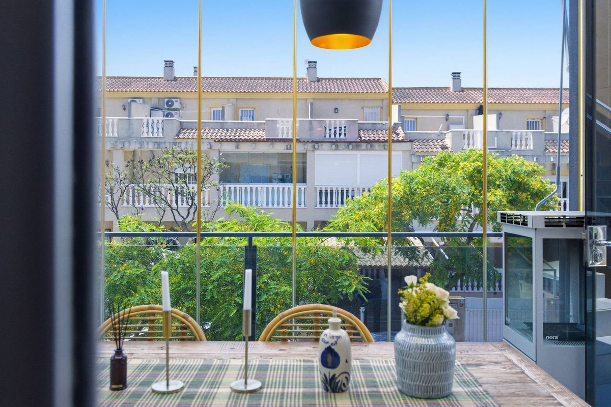 For sale - 3 Bedroom 2 Bathroom Apartment - Penthouse in Guardamar del Segura - Guardamar del Segura Centro  - Alicante