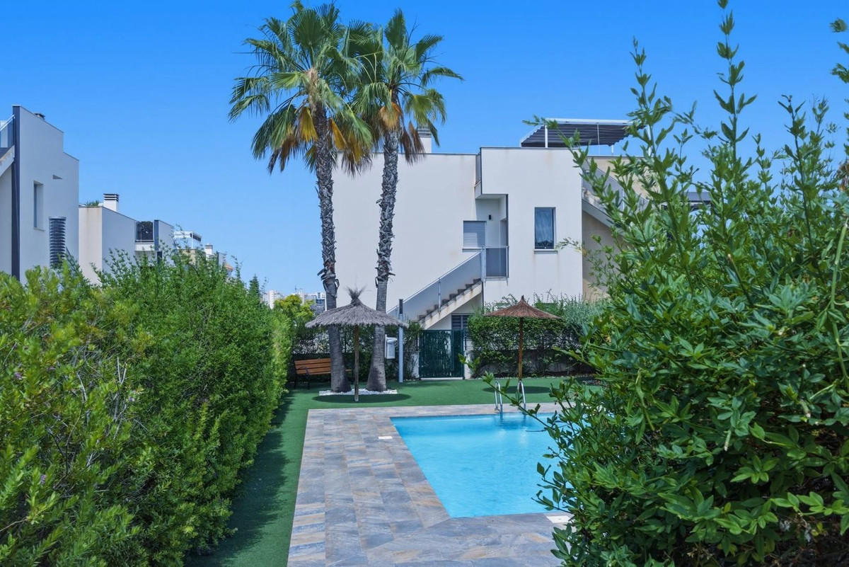 For sale - 3 Bedroom 2 Bathroom Apartment - Penthouse in Guardamar del Segura - Guardamar del Segura Centro  - Alicante