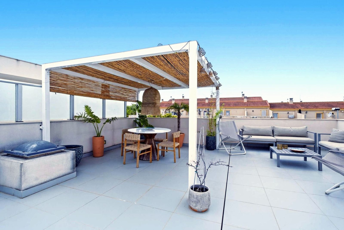 For sale - 3 Bedroom 2 Bathroom Apartment - Penthouse in Guardamar del Segura - Guardamar del Segura Centro  - Alicante