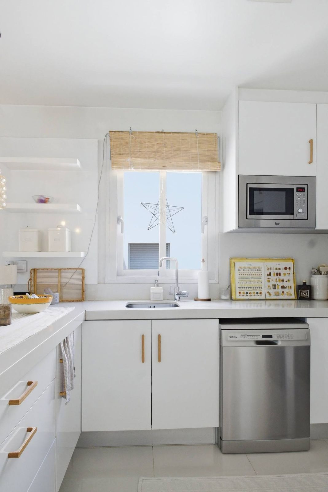 For sale - 3 Bedroom 2 Bathroom Apartment - Penthouse in Guardamar del Segura - Guardamar del Segura Centro  - Alicante