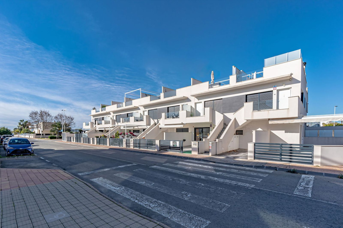 For sale - 2 Bedroom 2 Bathroom Apartment - Ground Floor Apartment in San Pedro del Pinatar - San Pedro del Pinatar Centro  - Murcia