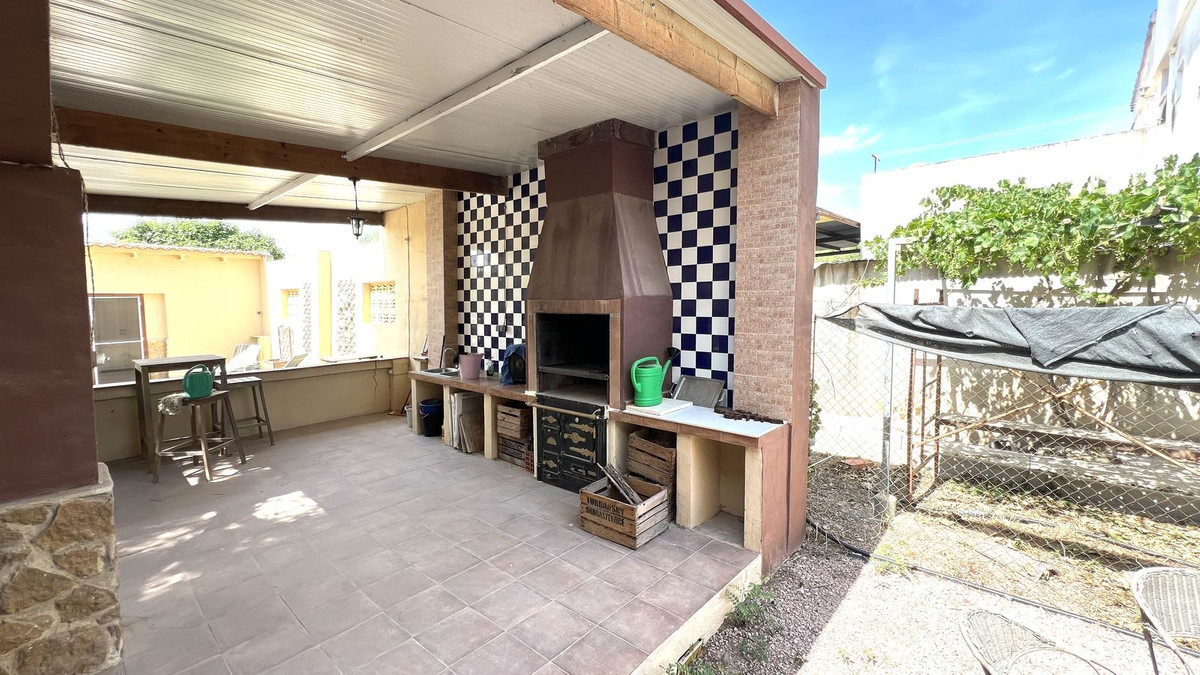 For sale - 3 Bedroom 2 Bathroom House - Townhouse in Orihuela - Orihuela Centro  - Alicante
