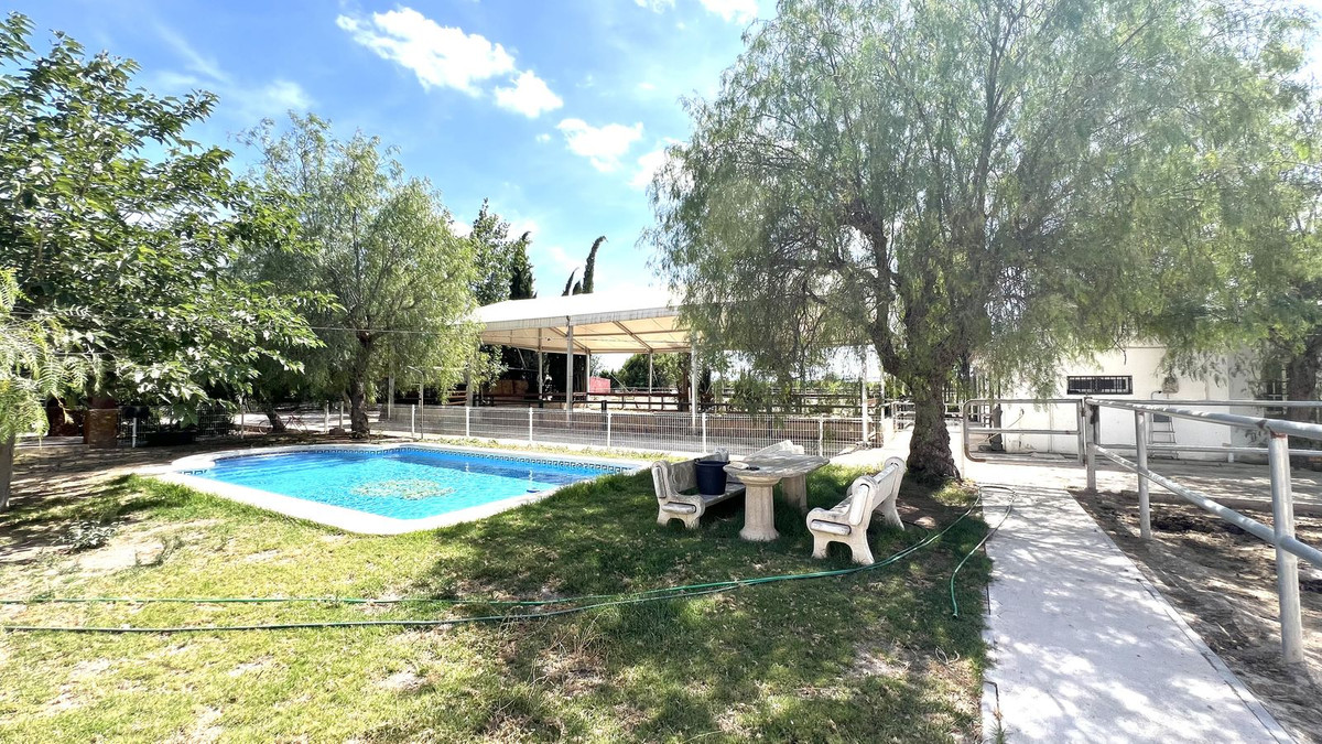 For sale - 3 Bedroom 2 Bathroom House - Townhouse in Orihuela - Orihuela Centro  - Alicante