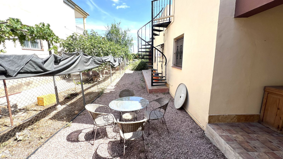 For sale - 3 Bedroom 2 Bathroom House - Townhouse in Orihuela - Orihuela Centro  - Alicante