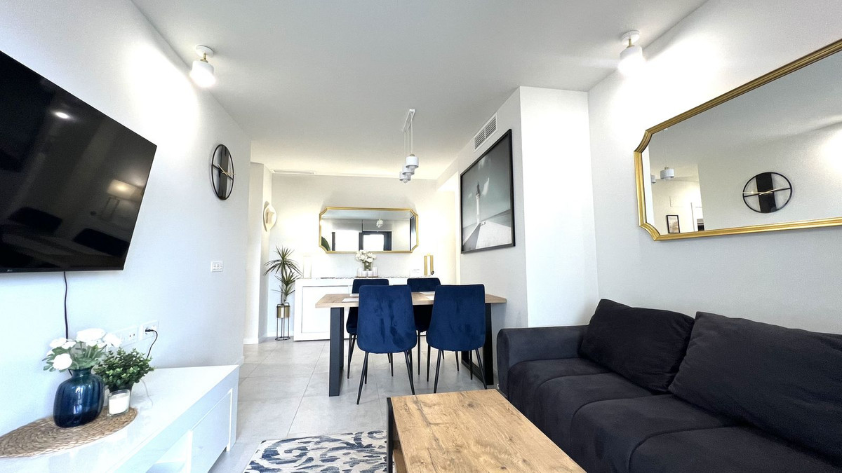 For sale - 2 Bedroom 2 Bathroom Apartment - Middle Floor Apartment in Pilar de la Horadada - Pilar de la Horadada Centro  - Alicante