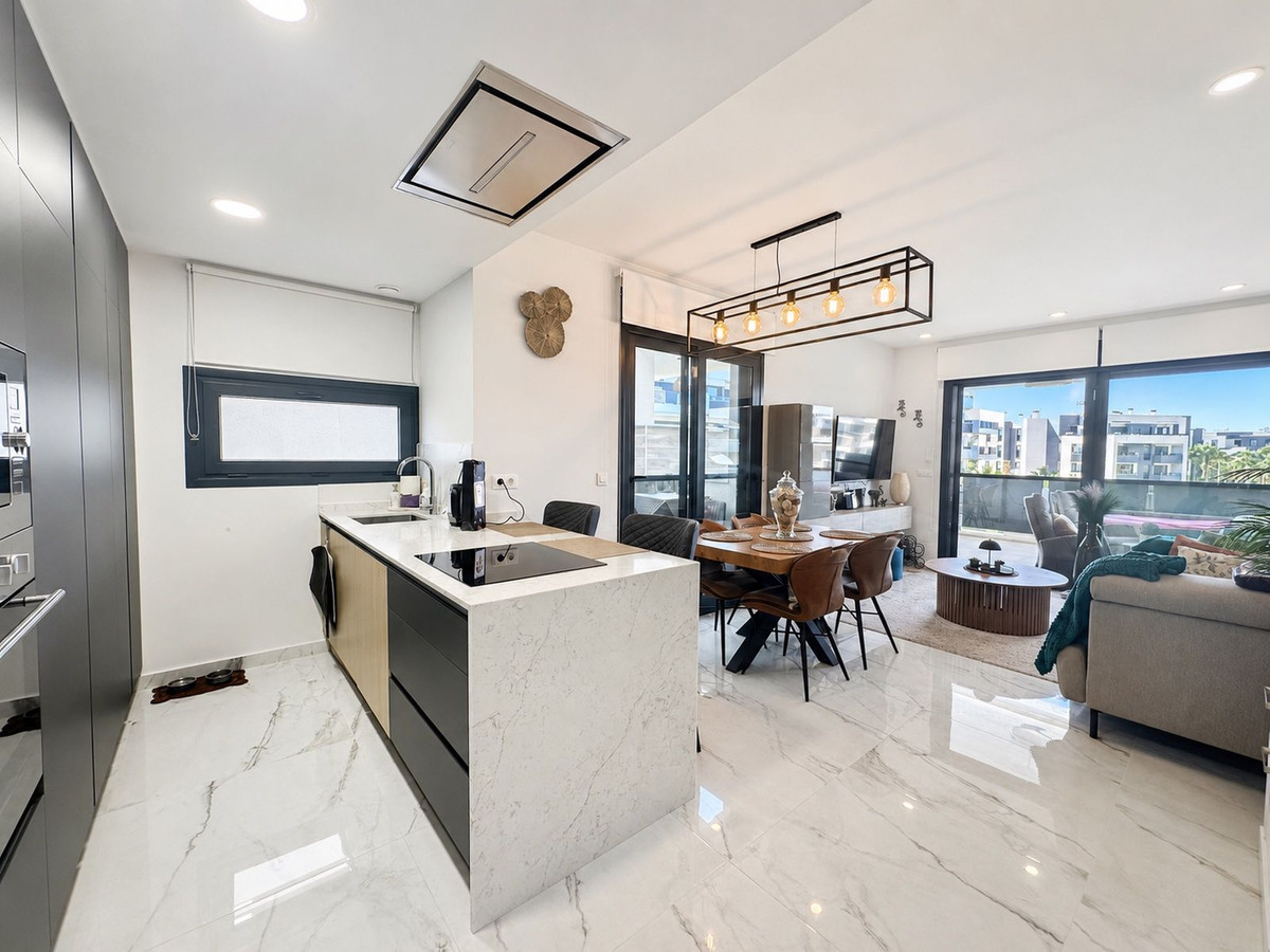 For sale - 2 Bedroom 2 Bathroom Apartment - Middle Floor Apartment in Orihuela - Los Altos  - Alicante