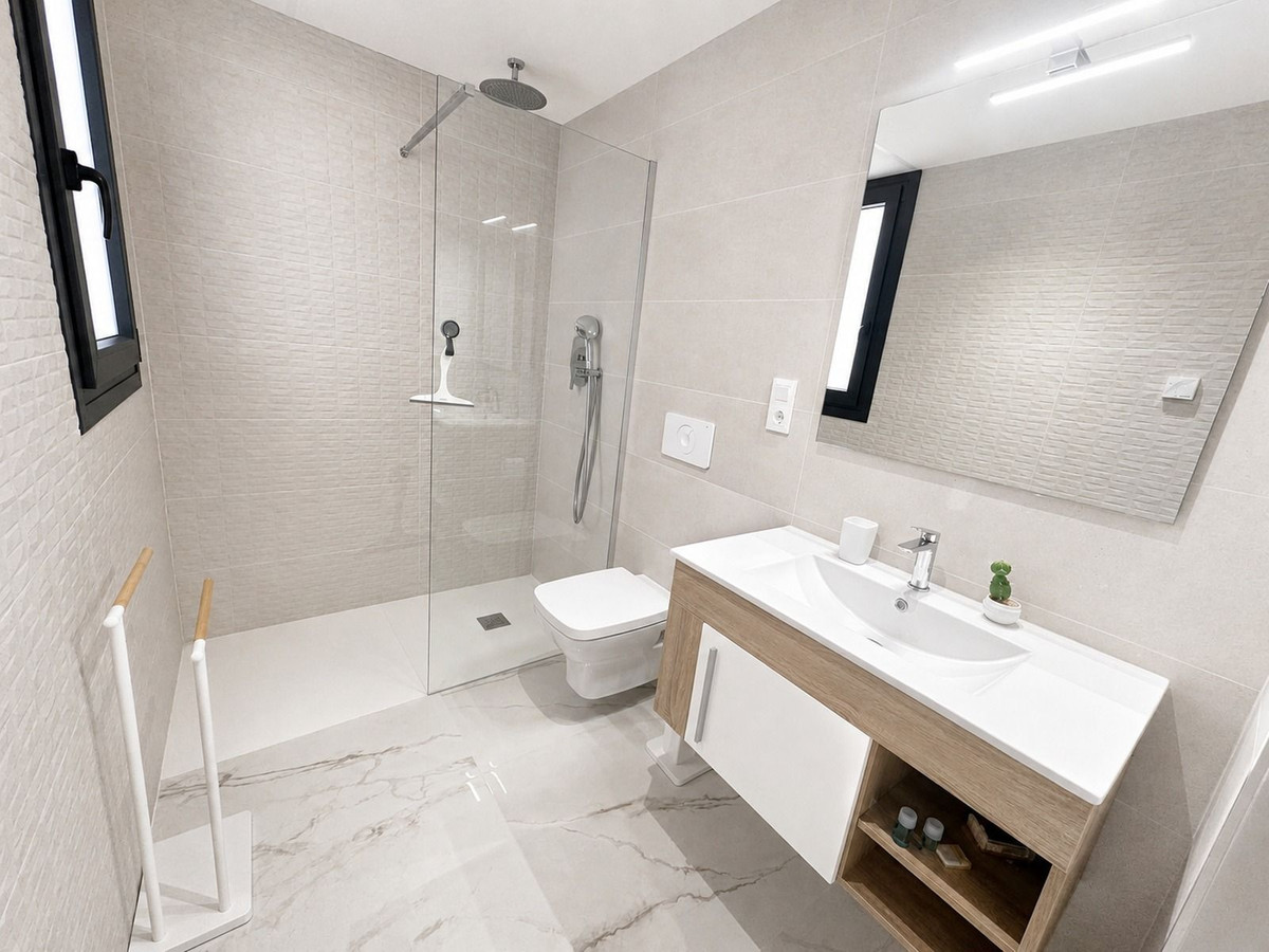 For sale - 2 Bedroom 2 Bathroom Apartment - Middle Floor Apartment in Orihuela - Los Altos  - Alicante