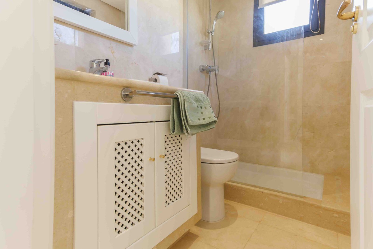 For sale - 3 Bedroom 3 Bathroom House - Detached Villa in San Javier - Roda Golf  - Murcia