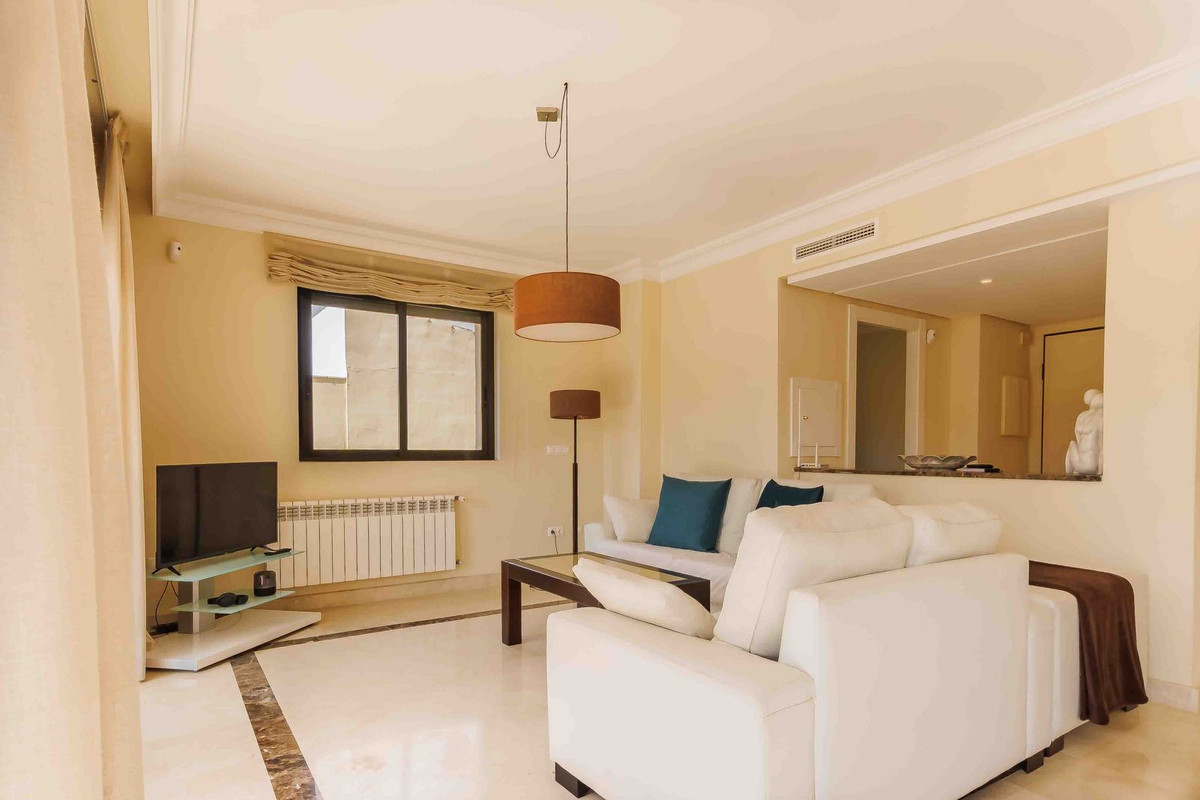 For sale - 3 Bedroom 3 Bathroom House - Detached Villa in San Javier - Roda Golf  - Murcia