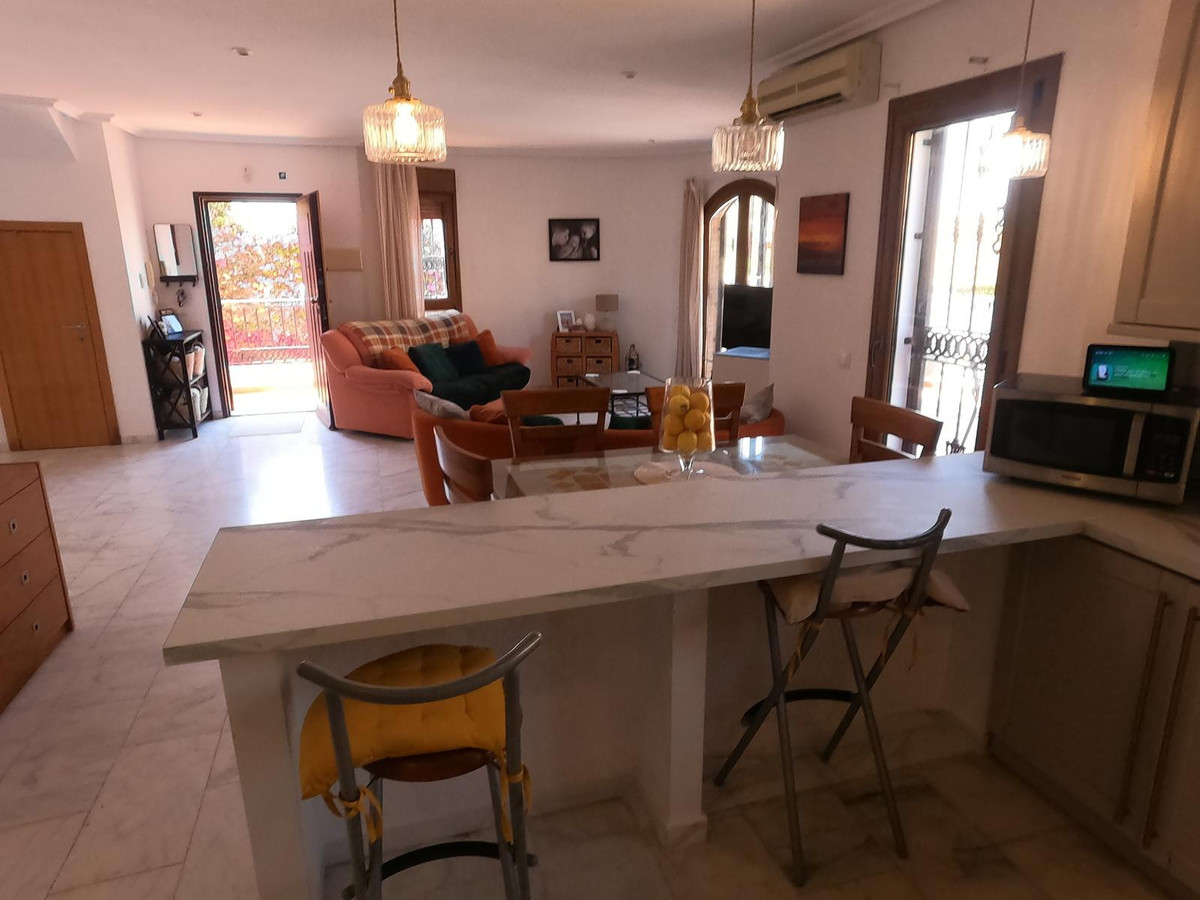 For sale - 3 Bedroom 2 Bathroom House - Detached Villa in Algorfa - La Finca Golf  - Alicante