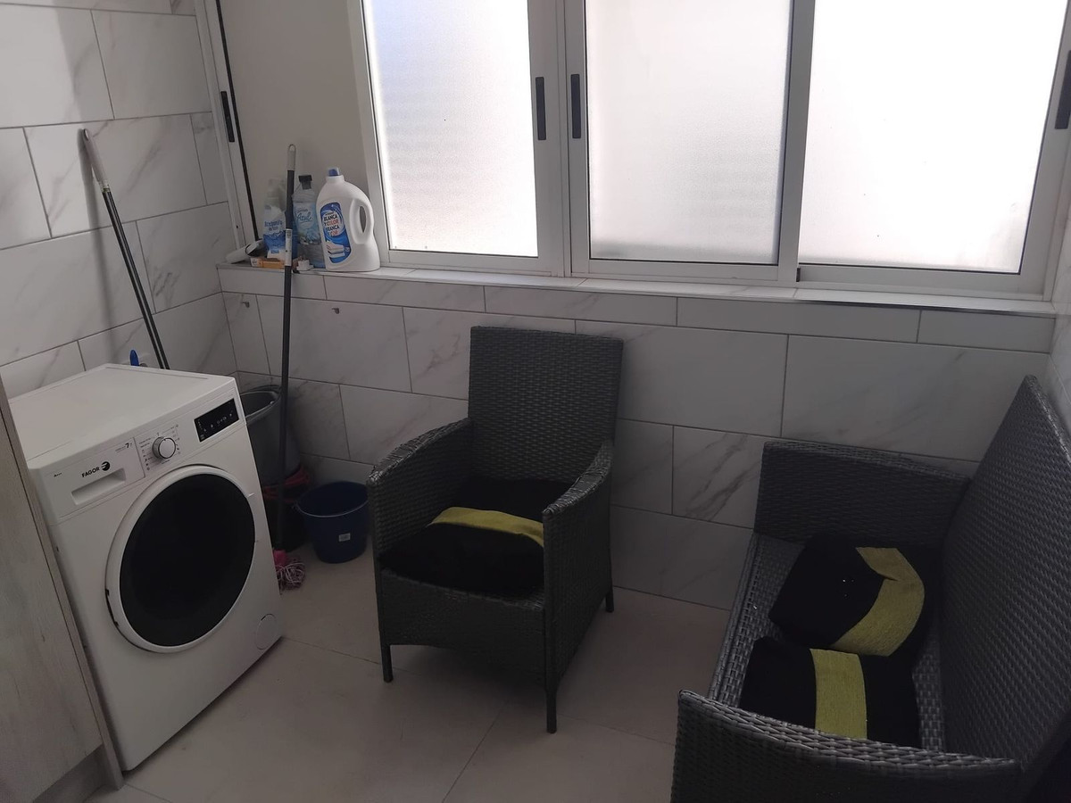 For sale - 2 Bedroom 1 Bathroom Apartment - Top Floor Apartment in Algorfa - Algorfa Centro  - Alicante