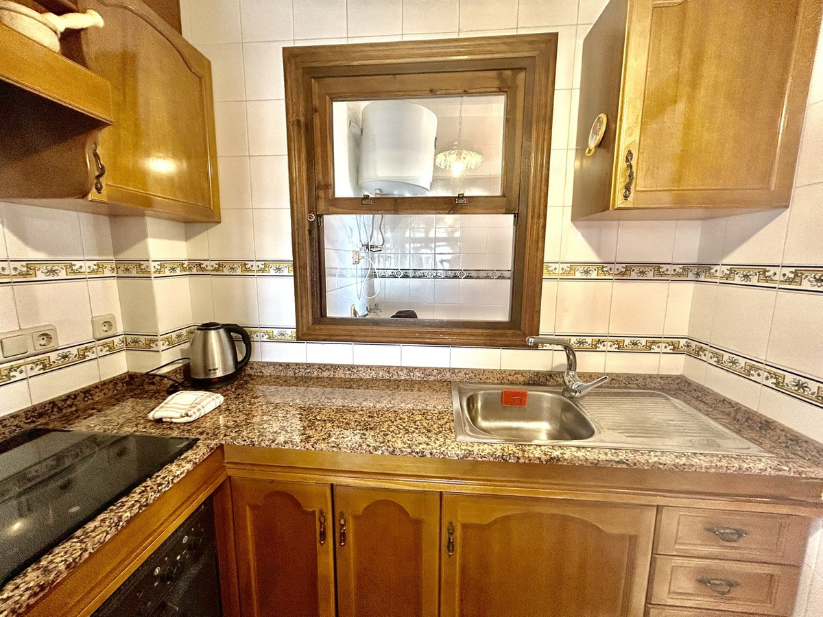 For sale - 2 Bedroom 1 Bathroom Apartment - Middle Floor Apartment in Orihuela - Cabo Roig  - Alicante