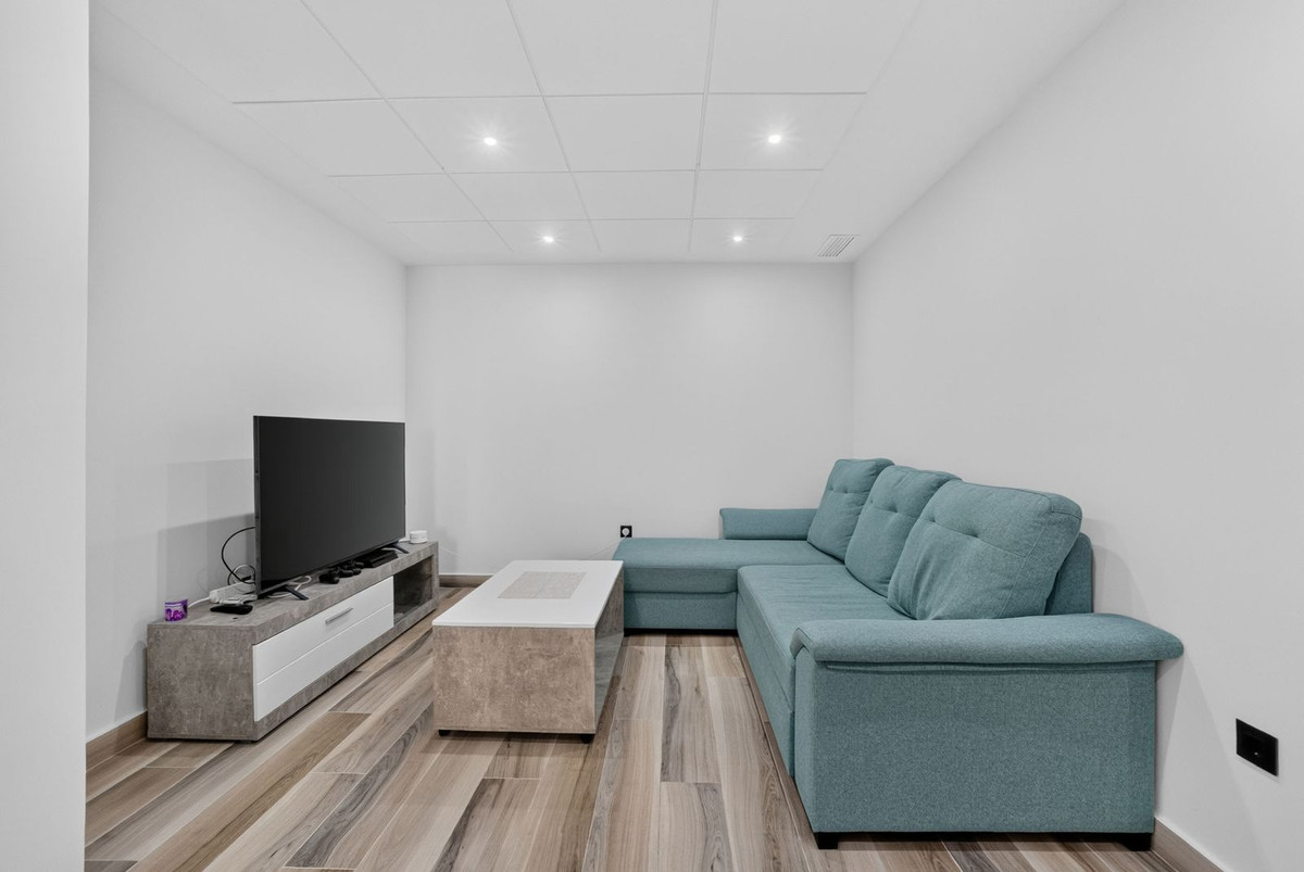 For sale - 4 Bedroom 3 Bathroom House - Detached Villa in Orihuela - Los Balcones  - Alicante
