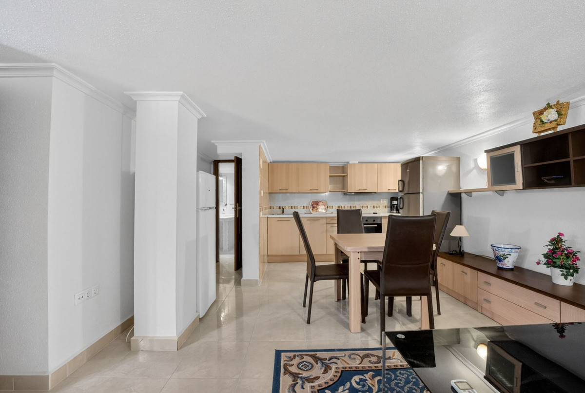 For sale - 4 Bedroom 3 Bathroom House - Townhouse in Torrevieja - Aguas Nuevas  - Alicante