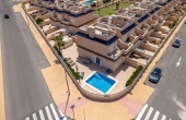 76-R5421034/78510, 3 Bedroom 2 Bathroom House - Townhouse in Orihuela