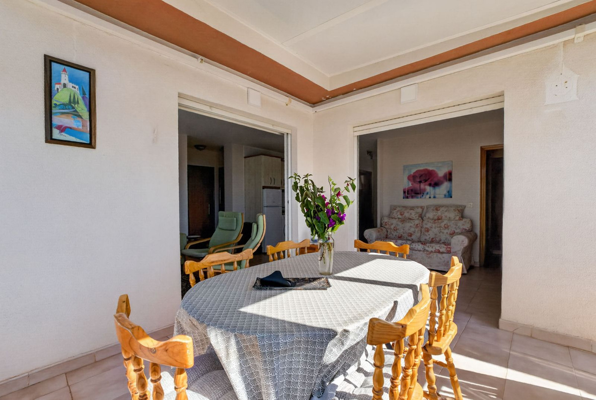 For sale - 3 Bedroom 2 Bathroom Apartment - Penthouse in Torrevieja - La Mata  - Alicante