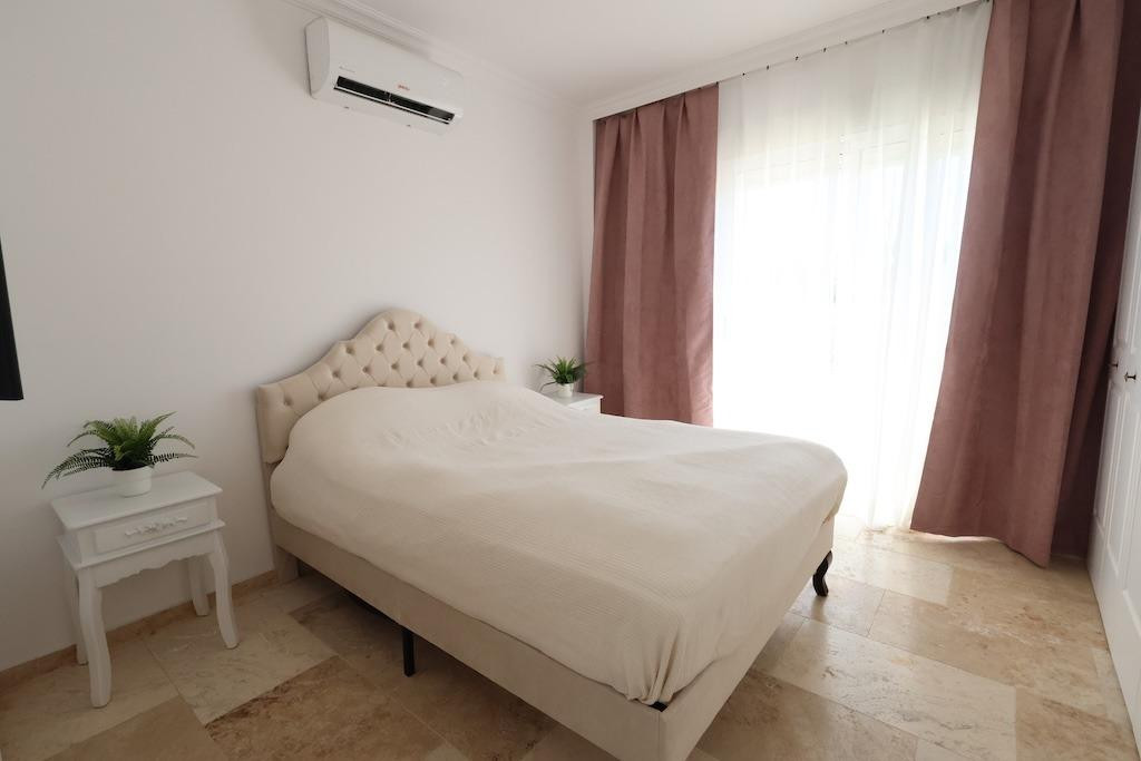 For sale - 3 Bedroom 1 Bathroom House - Detached Villa in Orihuela - Orihuela Costa  - Alicante