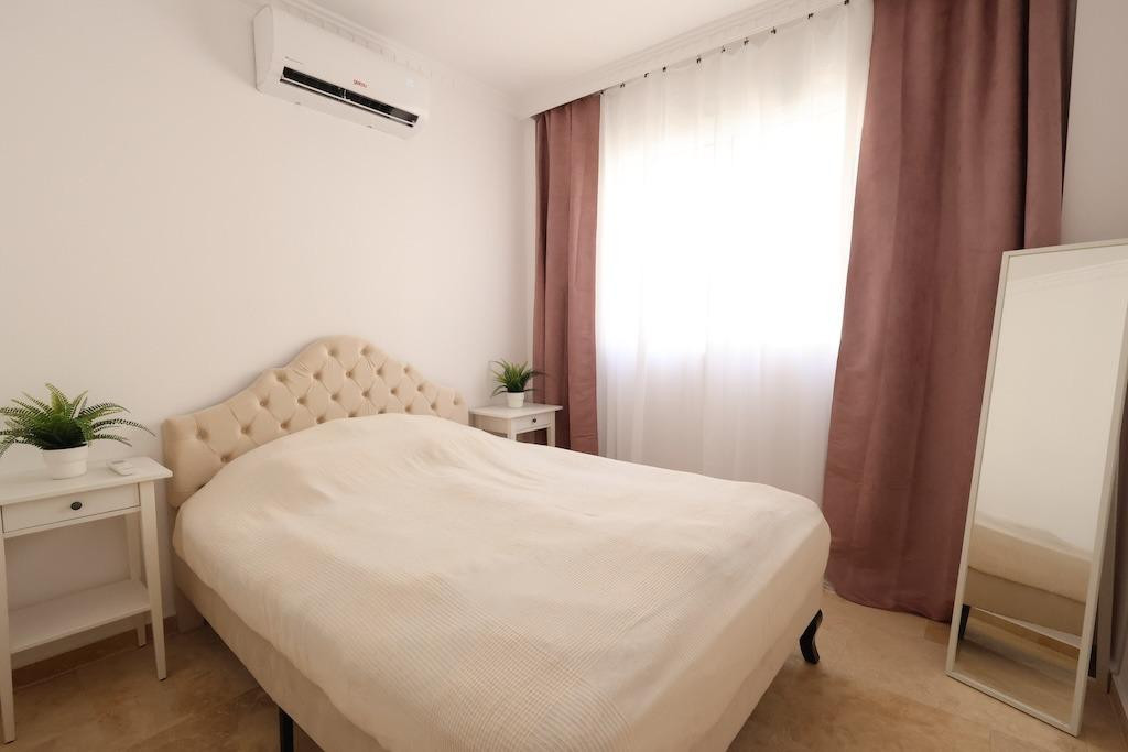 For sale - 3 Bedroom 1 Bathroom House - Detached Villa in Orihuela - Orihuela Costa  - Alicante