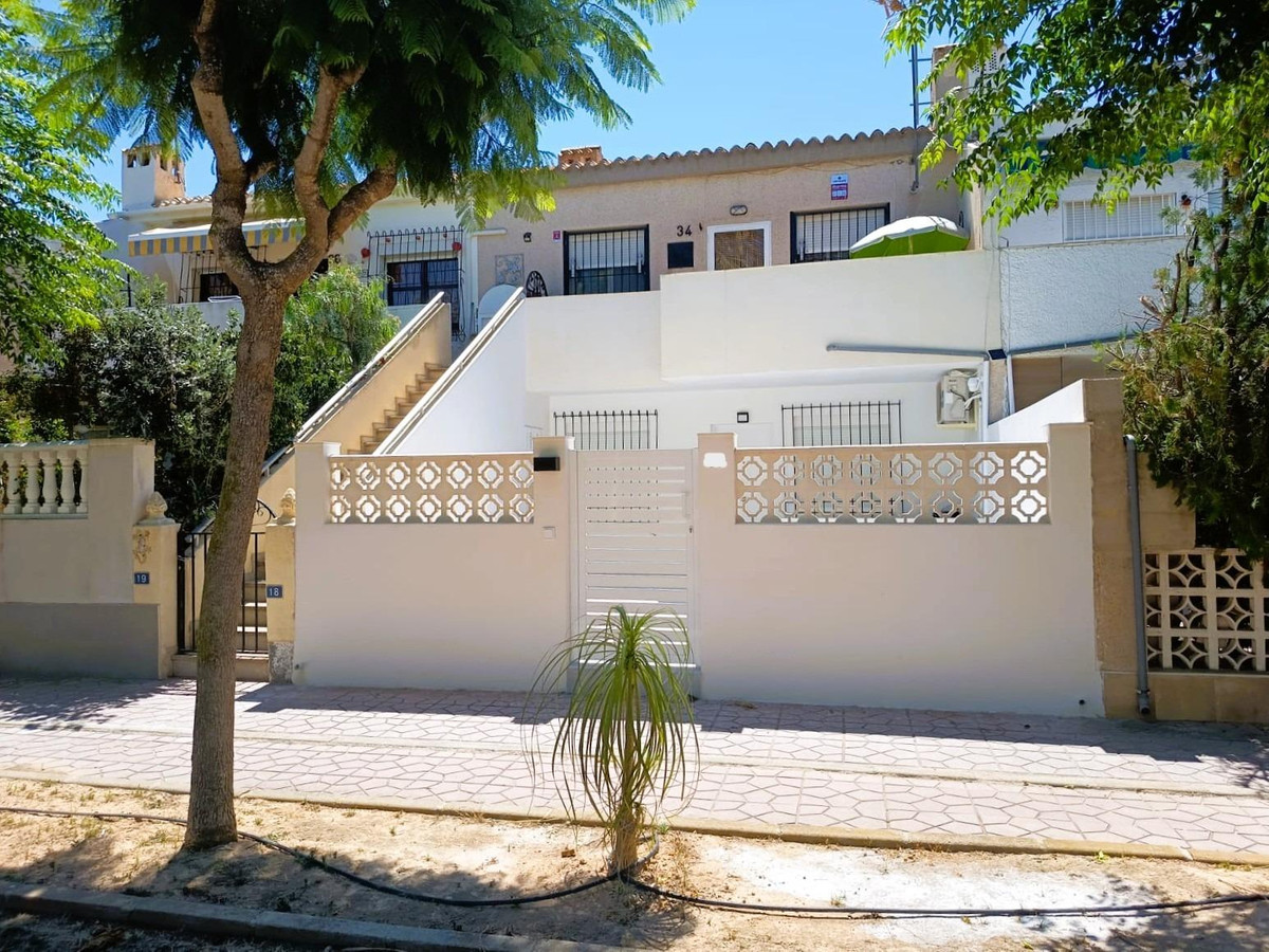 For sale - 2 Bedroom 1 Bathroom House - Bungalow in Orihuela - La Regia  - Alicante