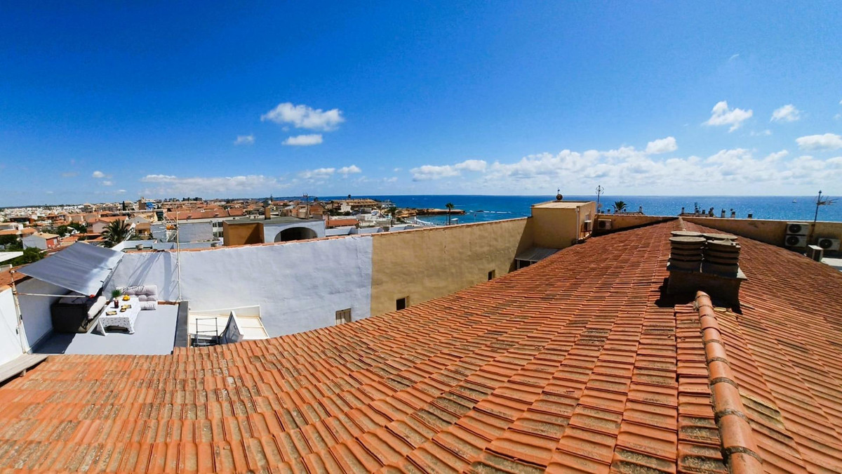 For sale - 3 Bedroom 1 Bathroom Apartment - Penthouse in Pilar de la Horadada - Pilar de la Horadada Centro  - Alicante