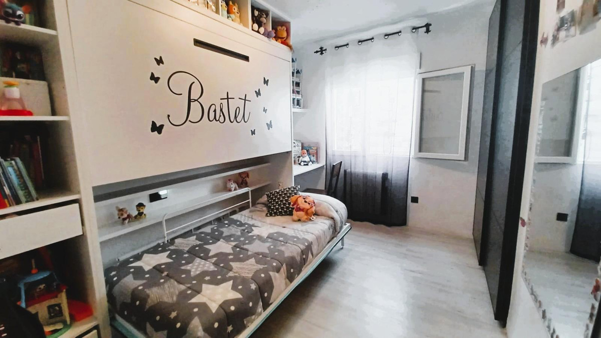 For sale - 3 Bedroom 1 Bathroom Apartment - Penthouse in Pilar de la Horadada - Pilar de la Horadada Centro  - Alicante
