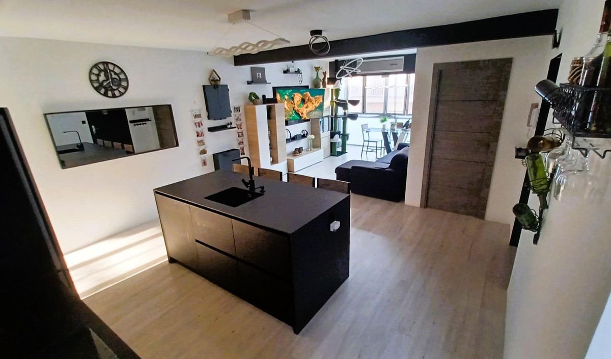 For sale - 3 Bedroom 1 Bathroom Apartment - Penthouse in Pilar de la Horadada - Pilar de la Horadada Centro  - Alicante