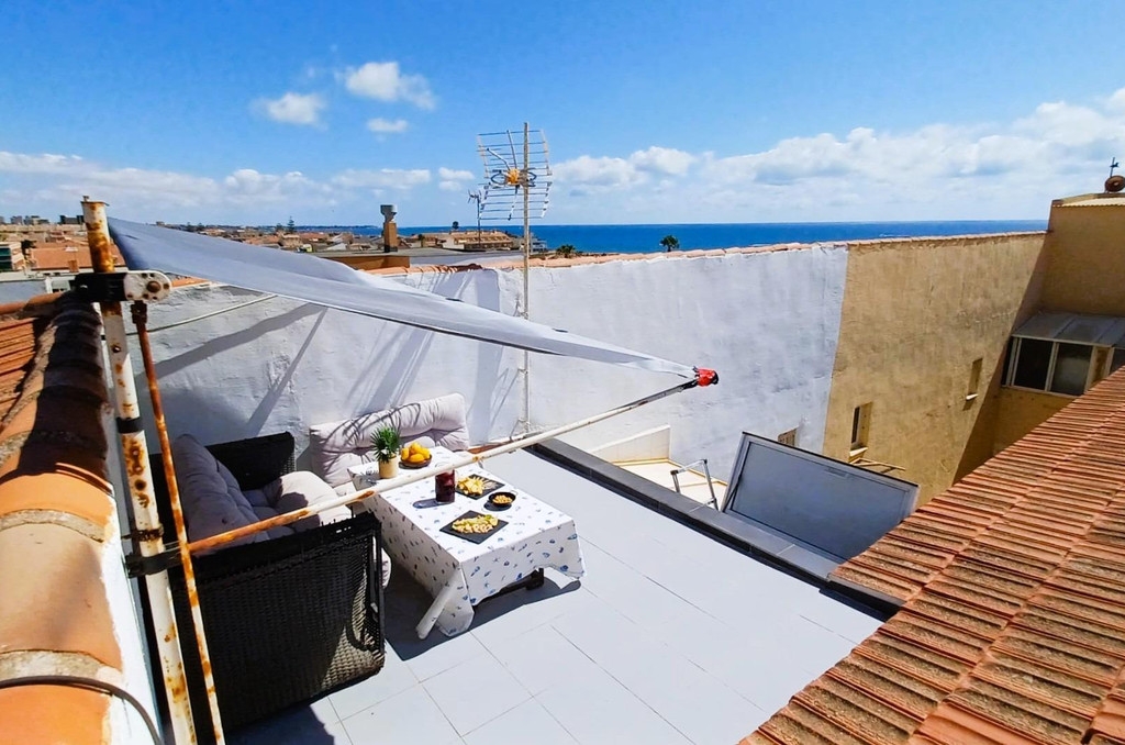 3 Bedroom 1 Bathroom Apartment - Penthouse in Pilar de la Horadada
