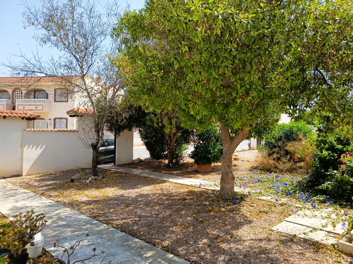 For sale - 1 Bedroom 1 Bathroom House - Bungalow in Torrevieja - La Siesta  - Alicante