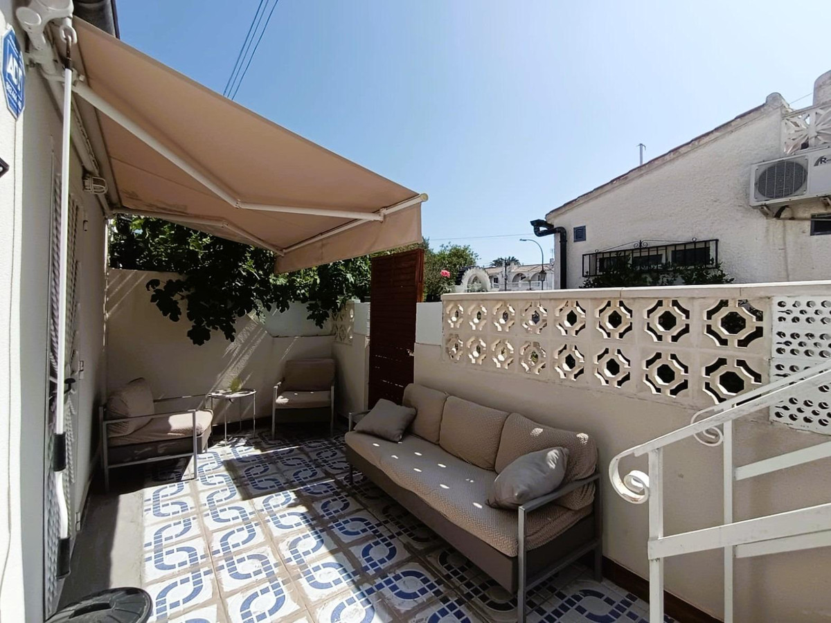 For sale - 1 Bedroom 1 Bathroom House - Bungalow in Torrevieja - La Siesta  - Alicante