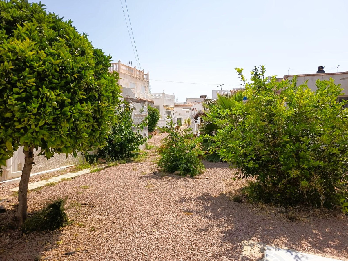 For sale - 1 Bedroom 1 Bathroom House - Bungalow in Torrevieja - La Siesta  - Alicante