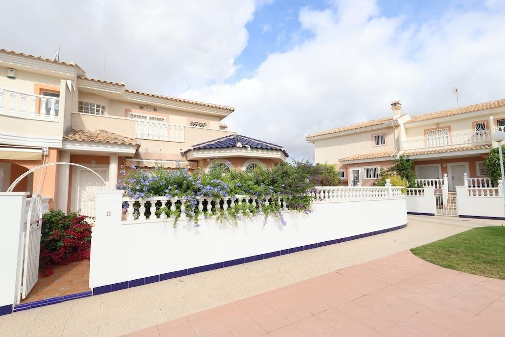 For sale - 3 Bedroom 3 Bathroom House - Townhouse in Rojales - Dona Pepa  - Alicante