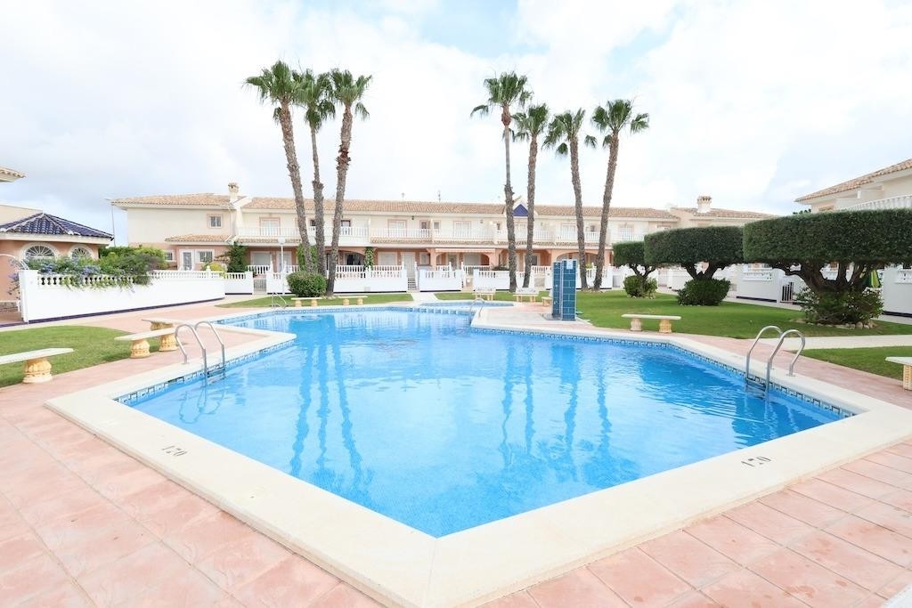3 Bedroom 3 Bathroom House - Townhouse in Rojales