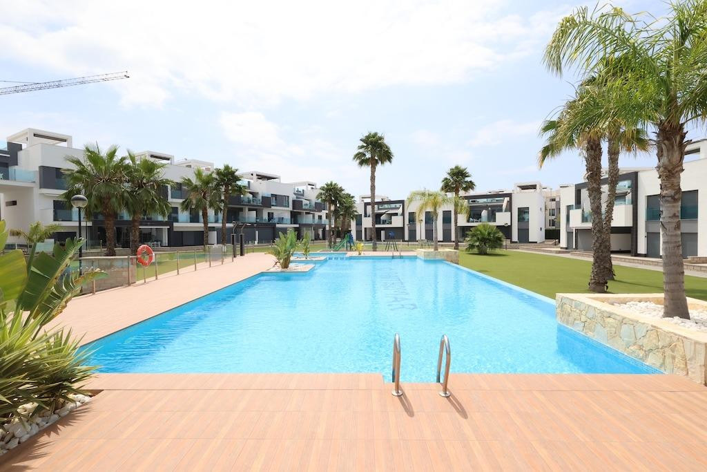 For sale - 2 Bedroom 2 Bathroom House - Bungalow in Guardamar del Segura - Guardamar del Segura Centro  - Alicante