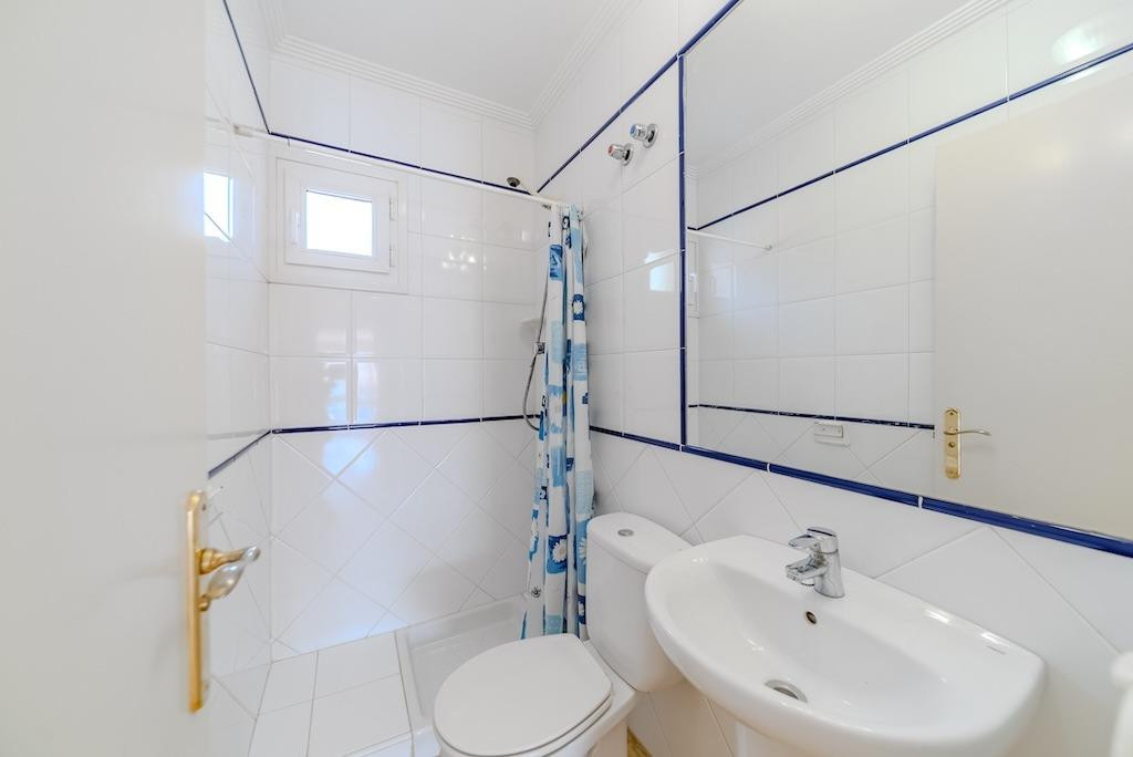 For sale - 3 Bedroom 2 Bathroom House - Townhouse in Orihuela - Campoamor  - Alicante