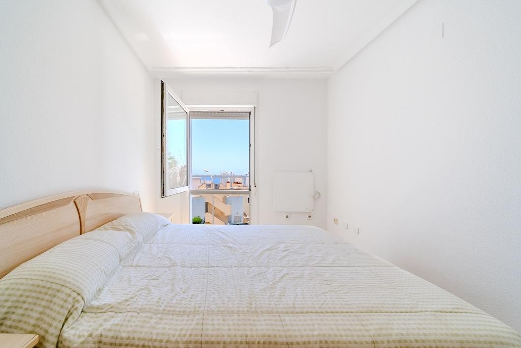 For sale - 3 Bedroom 2 Bathroom House - Townhouse in Orihuela - Campoamor  - Alicante