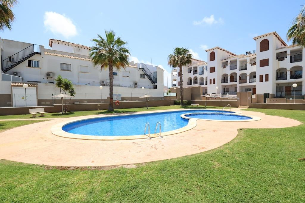 For sale - 2 Bedroom 2 Bathroom Townhouse in Punta Prima - La Ciñuelica  - Alicante