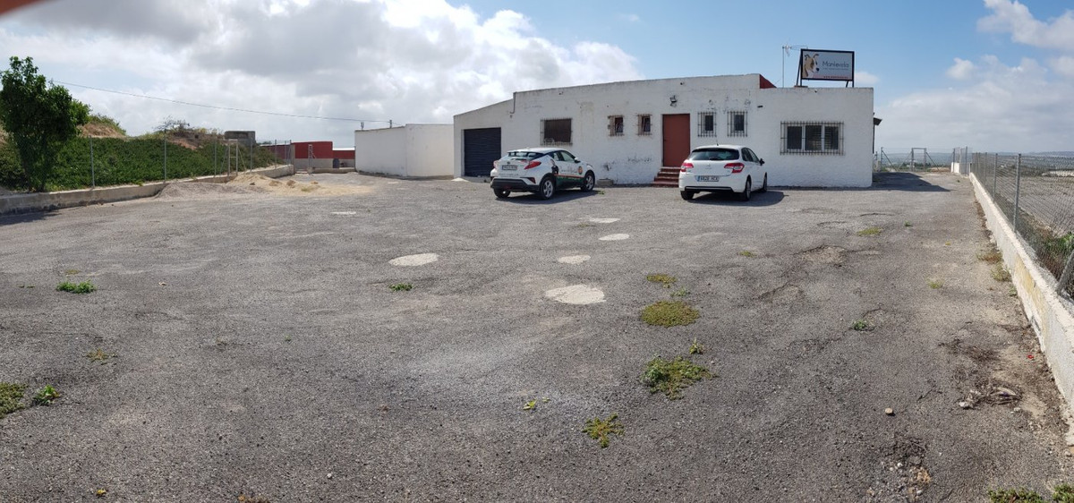 For sale - 2 Bedroom 2 Bathroom House - Finca - Cortijo in Los Montesinos - Los Montesinos Centro  - Alicante