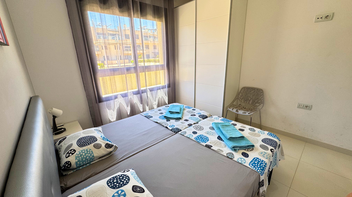 For sale - 2 Bedroom 2 Bathroom Apartment - Ground Floor Apartment in Pilar de la Horadada - Pilar de la Horadada Centro  - Alicante