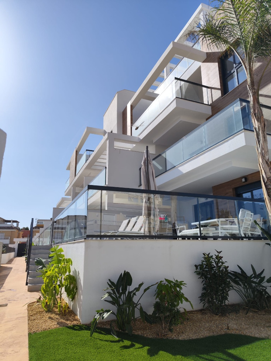 For sale - 2 Bedroom 2 Bathroom Apartment - Ground Floor Apartment in Pilar de la Horadada - El Mojón  - Alicante