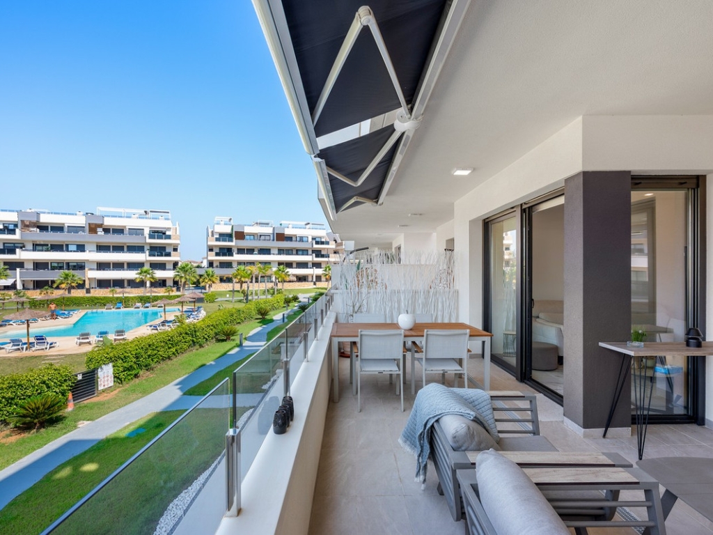 2 Bedroom 2 Bathroom Apartment - Middle Floor Apartment in Orihuela