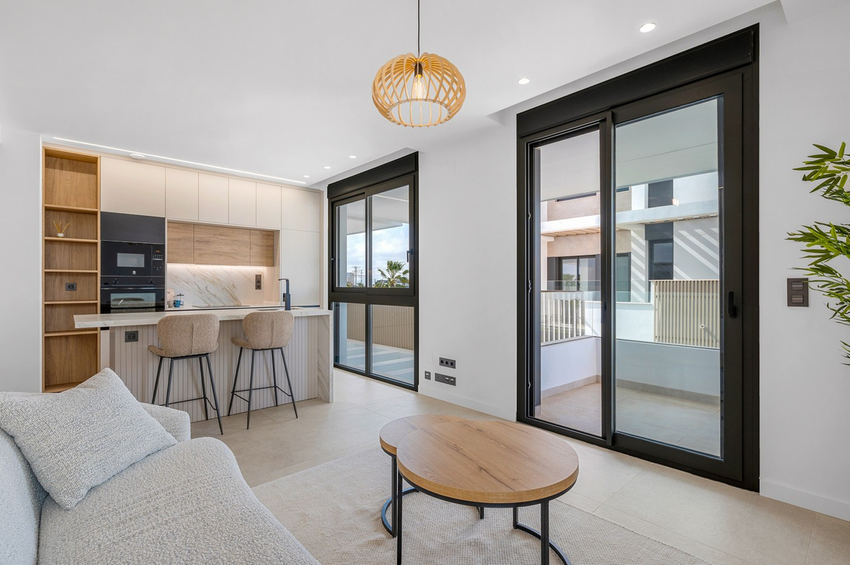 For sale - 2 Bedroom 2 Bathroom Apartment - Middle Floor Apartment in Torre-Pacheco - Torre-Pacheco Centro  - Murcia