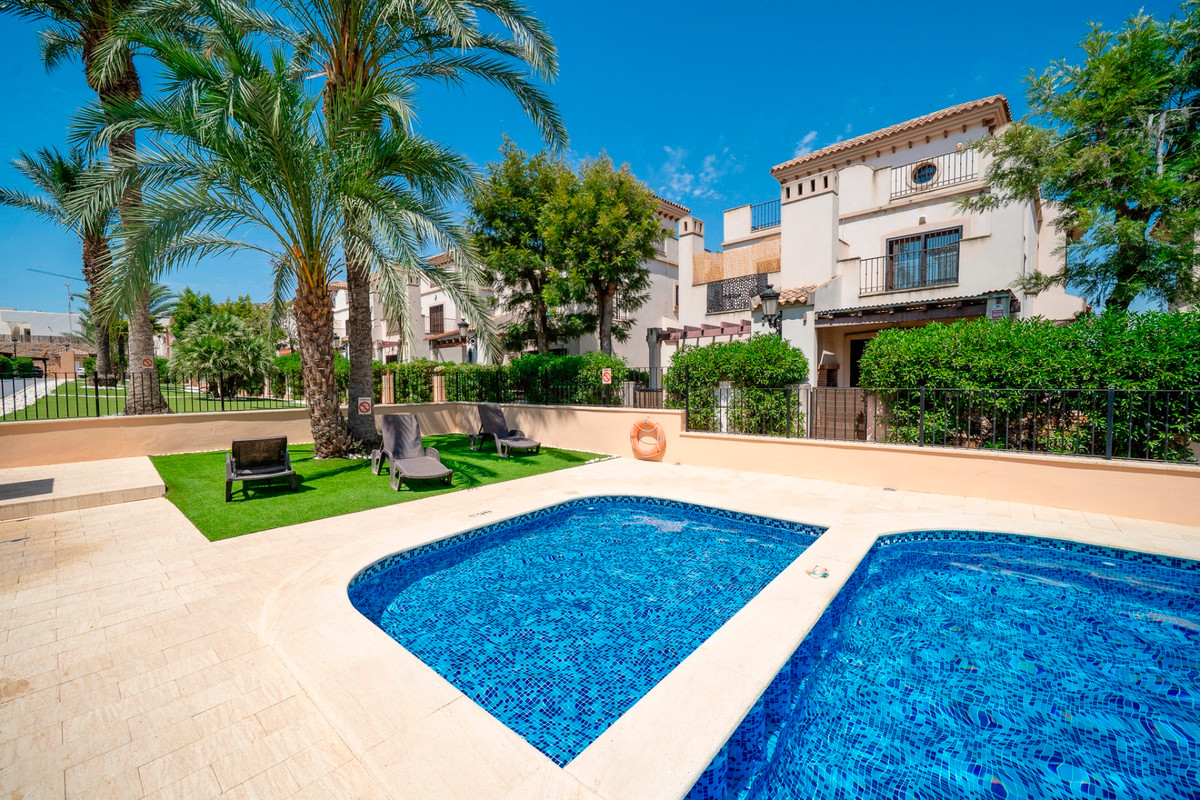 For sale - 3 Bedroom 2 Bathroom House - Townhouse in Algorfa - Algorfa Centro  - Alicante