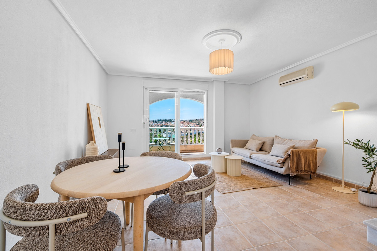 For sale - 3 Bedroom 2 Bathroom House - Semi-Detached House in Rojales - Ciudad Quesada  - Alicante
