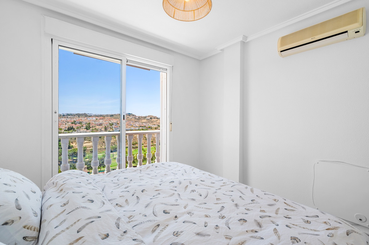 For sale - 3 Bedroom 2 Bathroom House - Semi-Detached House in Rojales - Ciudad Quesada  - Alicante