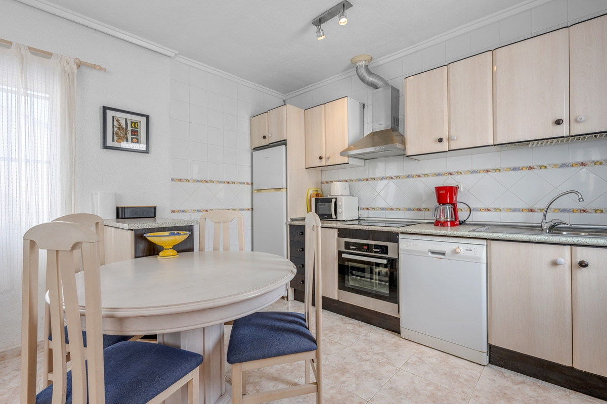 For sale - 3 Bedroom 2 Bathroom Quad in Ciudad Quesada  - Ciudad Quesada  - Alicante